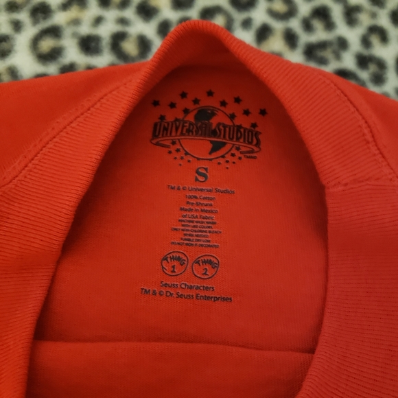 "Thing 2" Dr. Seuss Cat in the Hat Red T-Shirt, Size S, NWT, Universal IOA - Picture 4 of 6